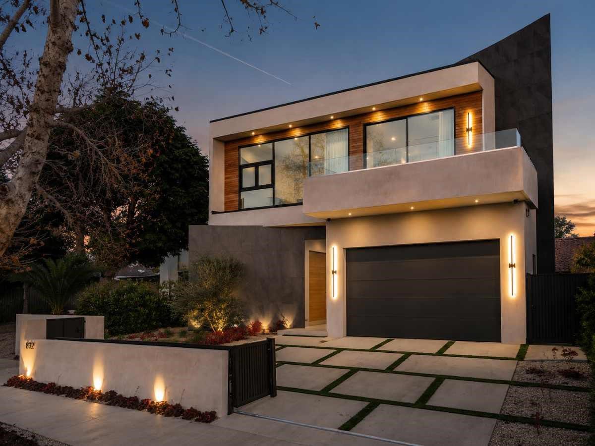 Beverly Grove Realtor Yild Guven A Modern Home